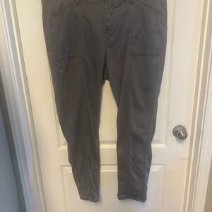 Lane Bryant Gray Skinny Pants with Stretchy Fit